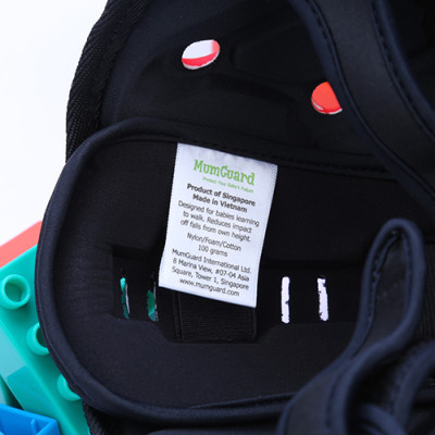 Mũ Bảo Vệ Đầu Cho Bé Mumguard Hình Ong Vàng (40 - 52 cm)  - Vàng Đen