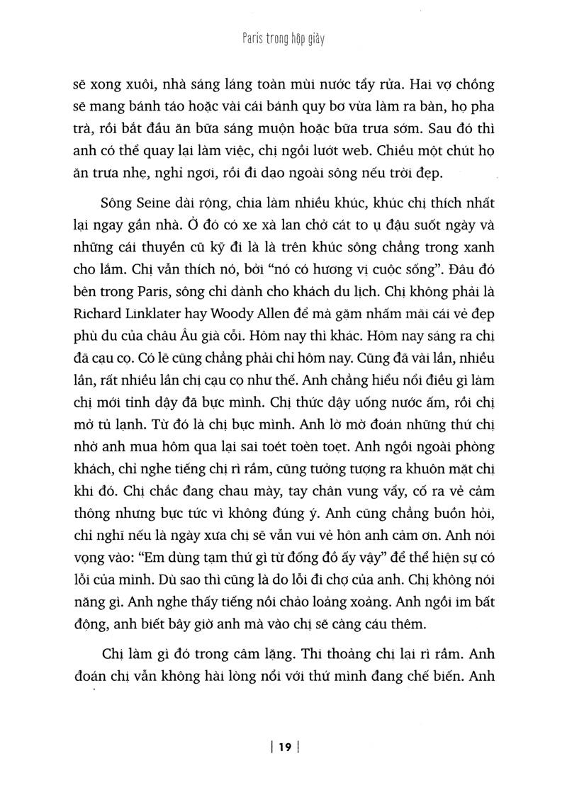 Paris Trong Hộp Giày