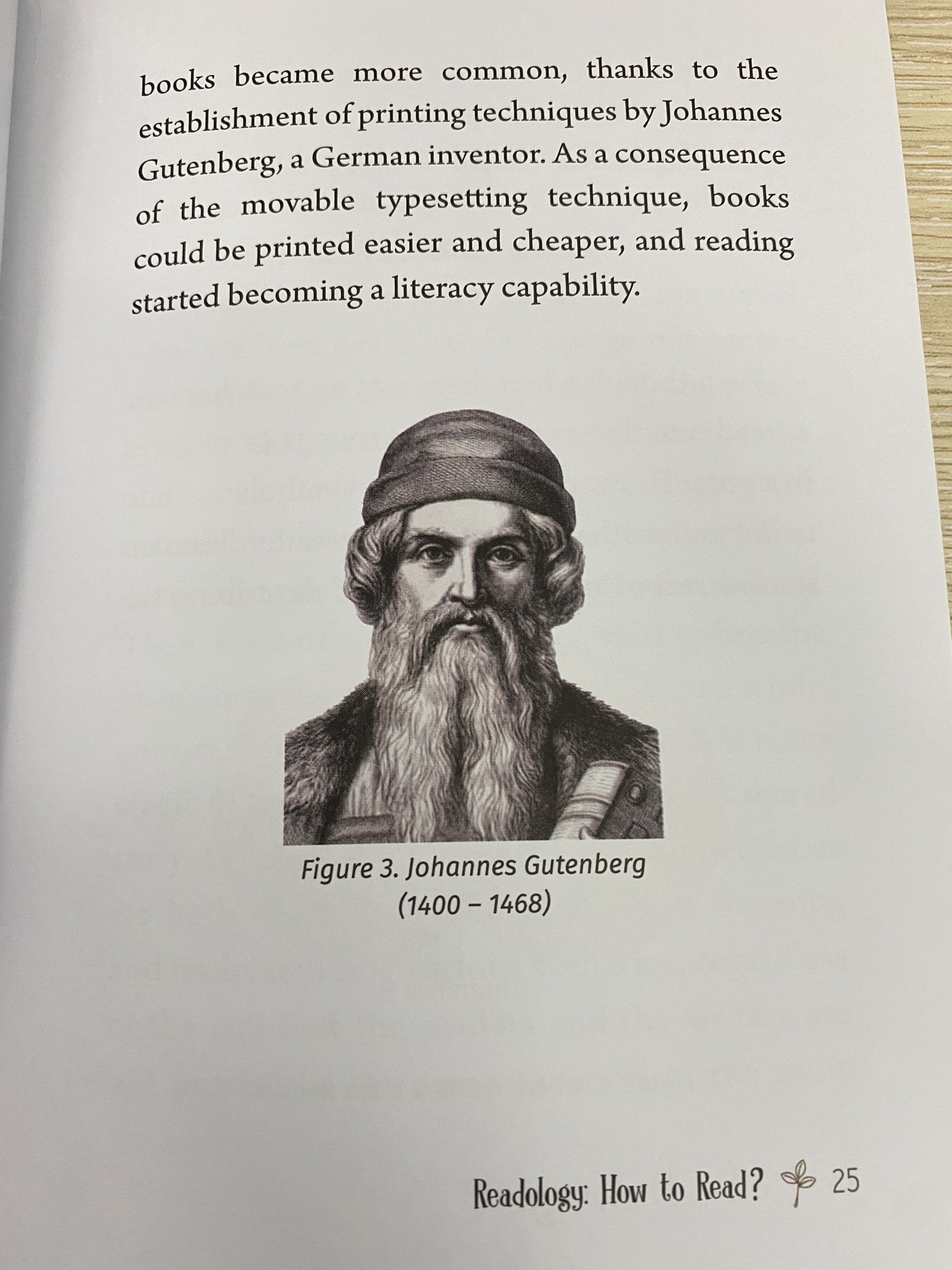 Sách - Readology: How to Read? (PN)
