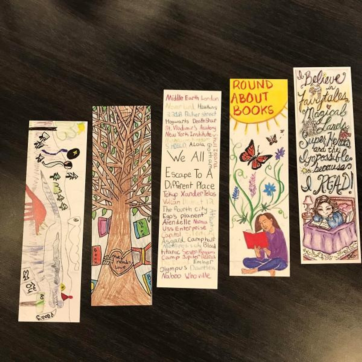 Combo Tiểu Thuyết Hấp Dẫn: Rừng Na Uy + Yêu Những Điều Không Hoàn Hảo (2 cuốn/ Tặng kèm Bookmark Happy Life)