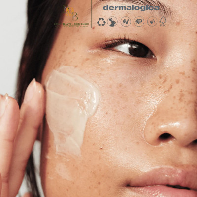 POWERBRIGHT DARK SPOT PEEL cải thiện sắc tố, giúp sáng, mịn, đều màu da của Dermalogica