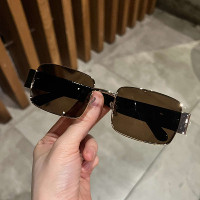 Kính mát đi đường chống nắng bảo vệ mắt cho nam nữ