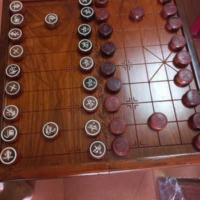 Bộ Bàn cờ tướng và quân cờ tướng gỗ trắc 3,8cm-bàn 48x 50×3cm