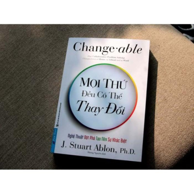 Sách Mọi Thứ Đều Có Thể Thay Đổi - First News