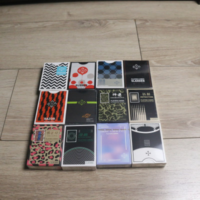 Bài 52 lá False playing cards