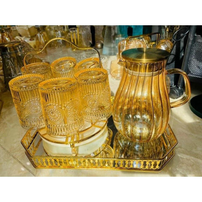 Bộ bình thủy tinh đựng nước uống mắt na 6 cốc kèm khay màu vàng sang trọng