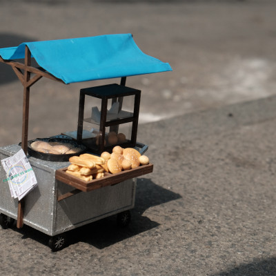 MÔ HÌNH TỰ LẮP RÁP DIY SÀI GÒN XƯA VÀ NAY - XE BÁN BÁNH TIÊU - HR07