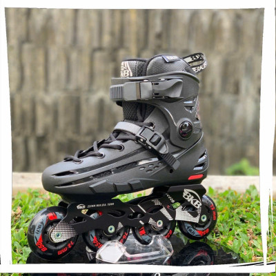 Giày patin người lớn Flying Eagle BKB b5s