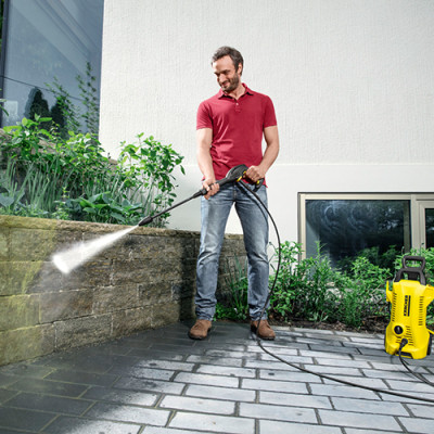 Máy Phun Rửa Áp Lực Cao  Karcher K 2 Full Control Car