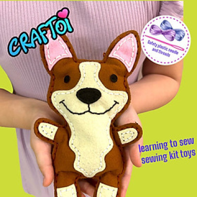 KIM NHỰA Bộ Thủ Công Trẻ Tự Làm Thú Bông 5+ CORGI KING FLUFFY I Craftoi Felt Sewing toy prepunched holes plastic needle