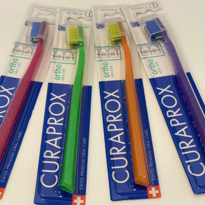 Bàn chải cho niềng răng CS 5460 Ortho - Curaprox