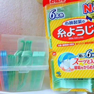 Tăm chỉ nha khoa cao cấp Nhật Bản Kobayashi Ito Yoji ( 60 cây/vỉ )