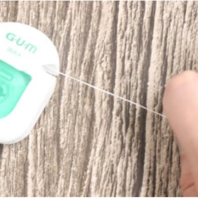Chỉ nha khoa Sunstar Gum 40m sợi chỉ mềm mại & bền dai - Hàng nội địa Nhật Bản