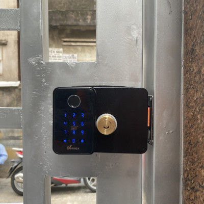 Khoá cửa cổng chống nước DEMAX SL602WP-APP