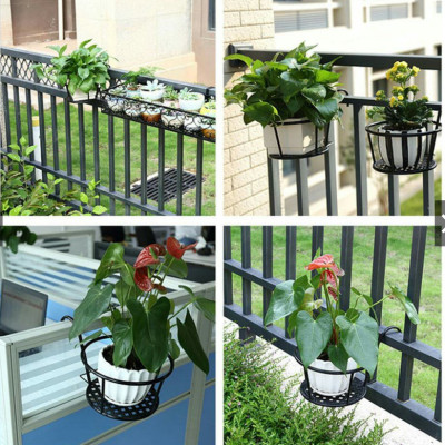 Giá Đỡ Chậu Hoa Treo Ban Công Bằng Sắt PaKaSa - Hàng Chính Hãng 