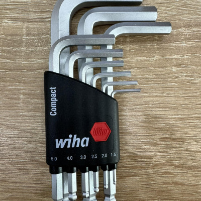 Bộ lục giác đầu bi 9 chi tiết Wiha 40411 (mã 40410 kèm hộp)