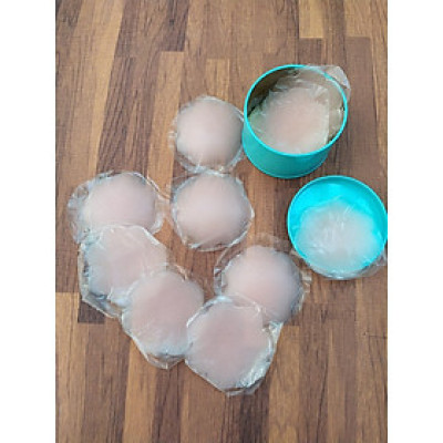 Hộp xanh 10 miếng dán ngực silicon dính hình hoa mai