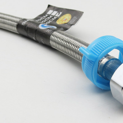 Dây cấp nước nóng - lạnh Inox 304 Eurolife EL-X22-1 (60cm)