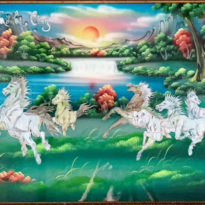 Tranh sơn mài - MÃ ĐÁO THÀNH CÔNG - Khảm cừ size 50x80 cm