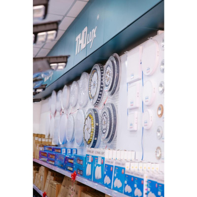 Đèn pha MC-018 Tholux 200W. Đèn led LED ngoài trời Chống nước IP66