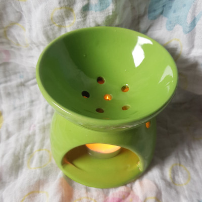 Bếp xông đốt bồ kết chanh sả tươi khử khuẩn không khí (Mầu đất ngẫu nhiên) - CTM01 9cm xanh lá