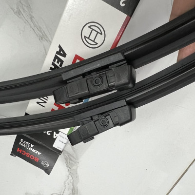 Gạt Mưa BOSCH AeroTwin Euro Set A297S Kích thước 24/60cm – 20/50cm | Dành cho Xe Audi Q5, Porsche Macan, Volvo XC90