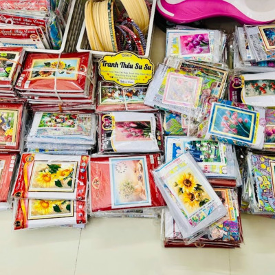 Tranh thêu chữ thập Vợ chồng lv3098, kích thước 84 x 43 cm