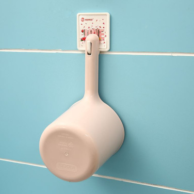 Gáo nhựa Notoro - Giao màu ngẫu nhiên