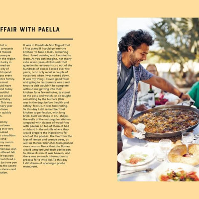 Sách - Paella - The Original One-Pan Dish: Over 50 Recipes for the Spanish Clas by Omar Allibhoy (UK edition, Hardcover)