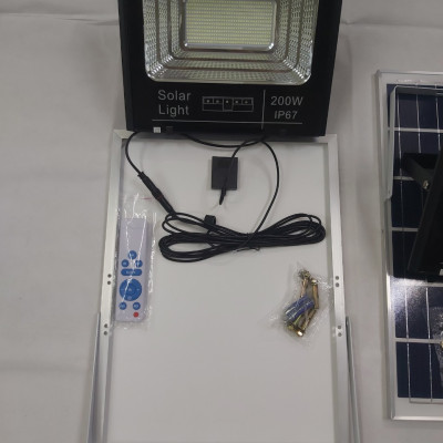 Đèn Pha Năng Lượng Mặt Trời 200W - 09777. 85451