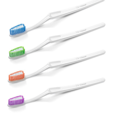 Bộ 2 Bàn Chải Đánh Răng Trisa Swiss Clean