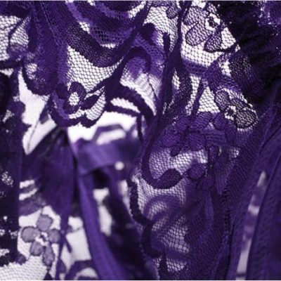 Quần lót lọt khe sexy nữ chất liệu ren thiết kế xẻ đáy quyến rũ gợi cảm - Màu hồng