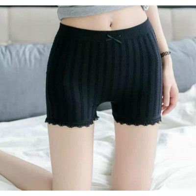 Quần mặc trong váy, quần trong váy