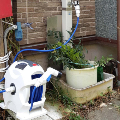 Bộ cuộn ống tưới cây tự động 15m Takagi R715FJC2