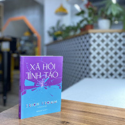 Sách - Xã Hội Tỉnh Táo