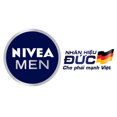 Xịt Ngăn Mùi NIVEA MEN Deep Than Đen Hoạt Tính (150 ml) - 80027