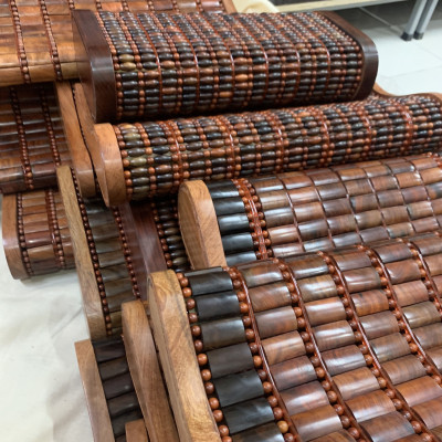 Gối Công Thái Học , Gối Gỗ Trắc Hạt - Kích thước 43cmx24cmx8cm/4cm ( video , hình thật )