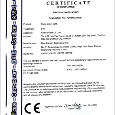 Đèn năng lượng mặt trời SKI-OPP70W