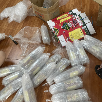 Nước Mắm Cá Thu truyền thống 29 độ đạm,Hộp 4 chai, dung tích 650ml/chai