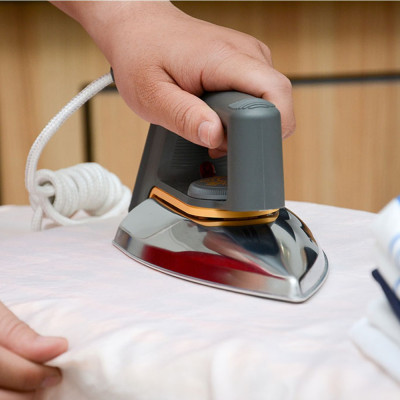 Bàn ủi khô Philips HD1172/01 1100W - Hàng chính hãng