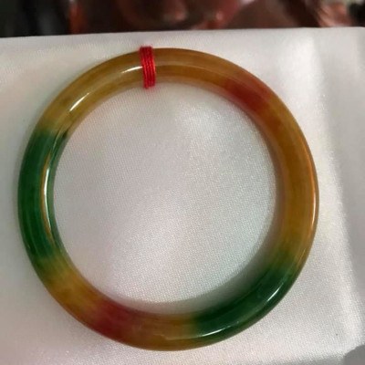 VÒNG CẨM THẠCH 3 MÀU VÀNG XANH ĐỎ ĐẬM Size 50MM x Dầy 7,2mm NỮ 45KG-54KG