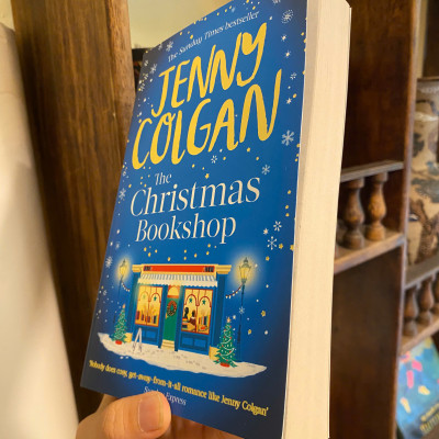 Sách - The Christmas Bookshop: A Cosy and Uplifting Festive Romance by Jenny Colgan / Sách Ngoại văn