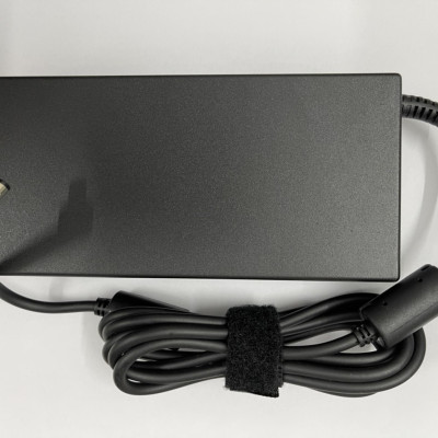 Sạc dành cho Laptop Gigabyte G5 GD KC G7 MD G7 GD G7 KC G7 KE P25X v2 kèm dây nguồn - Hàng nhập khẩu