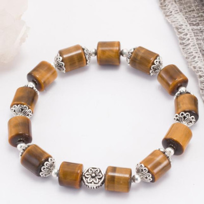 Vòng Đá Thạch Anh Mắt Hổ Viên Trụ Phối Charm Bạc Ngọc Quý Gemstones