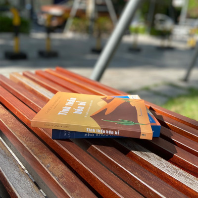 Sách - Tinh Thần Bền Bỉ - Bí Quyết Vượt Qua Nghịch Cảnh (ML)