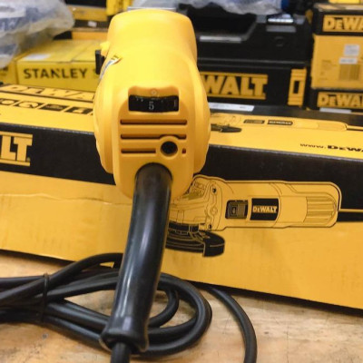 MÁY MÀI GÓC 950 W 125MM DEWALT DWE4119-B1- HÀNG CHÍNH HÃNG