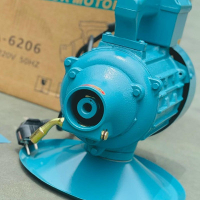 MÁY ĐẦM DÙI MOTOR 1500W CLASSIC CLA-6206- HÀNG CHÍNH HÃNG