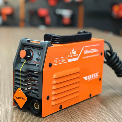MÁY HÀN QUE ĐIỆN TỬ BTEC MMA 200E PRO (1.6-4LY)- HÀNG CHÍNH HÃNG