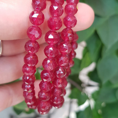 Vòng tay phong thuỷ may mắn mới đá Thạch anh dâu hồng điều đậm giác ánh sáng đẹp quấn tay kiểu 3 vòng Size hạt 7mm Vòng thạch anh dâu giác tự nhiên đậm màu điều rất đẹp Vòng chuẩn hợp nữ mệnh hoả mệnh thổ quà tặng phụ nữ quý chị đeo may mắn đẹp ạ