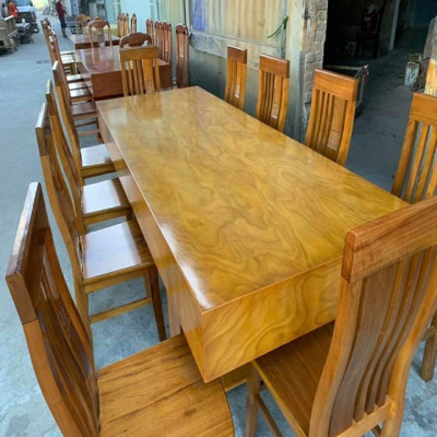 Bàn Ăn 10 Ghế Đục Chữ Thọ Lệch Gỗ Cẩm Vàng